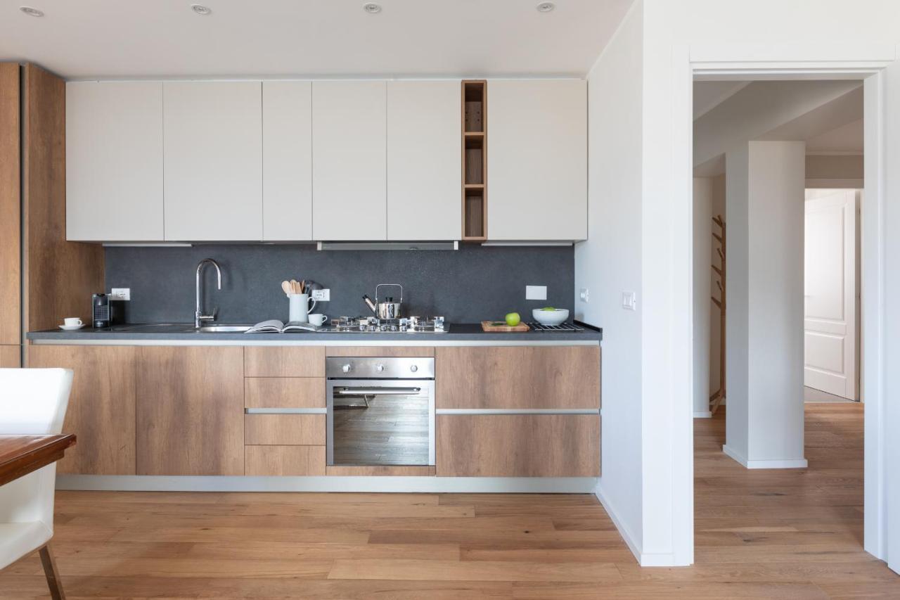 Top Floor Apt With Rooftop Terrace Near St. Peter Рим Екстериор снимка