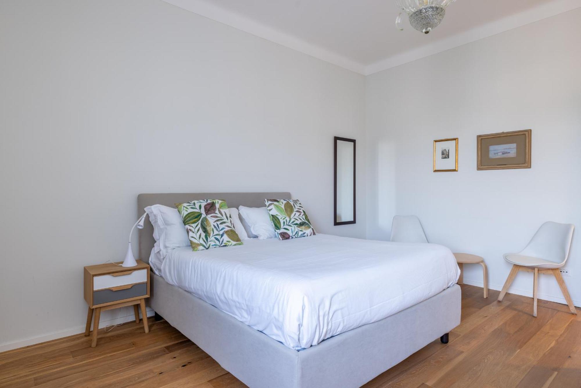 Top Floor Apt With Rooftop Terrace Near St. Peter Рим Екстериор снимка
