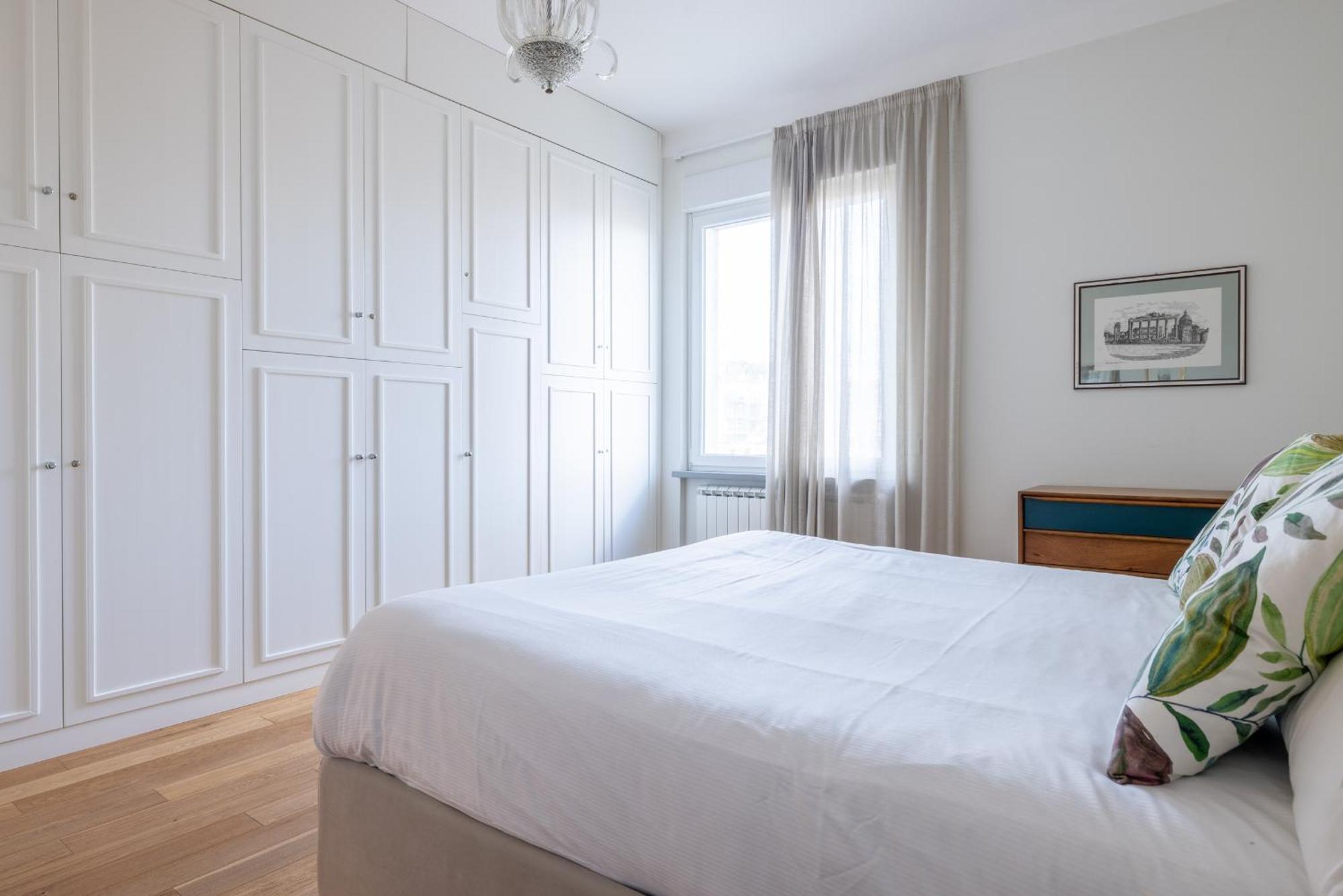 Top Floor Apt With Rooftop Terrace Near St. Peter Рим Екстериор снимка